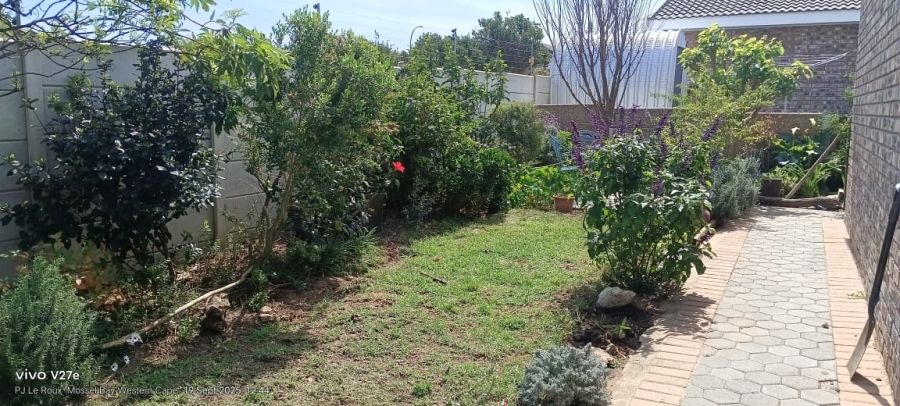 2 Bedroom Property for Sale in Dana Bay Western Cape